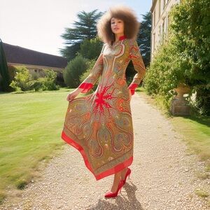 Indian Ethnic Paisley Red Green Flowy Traditional Asymmetrical Dress Size Medium